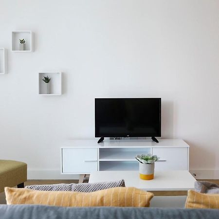 Redhill Queensgate - Modern 1 Bedroom Apartment Exterior foto